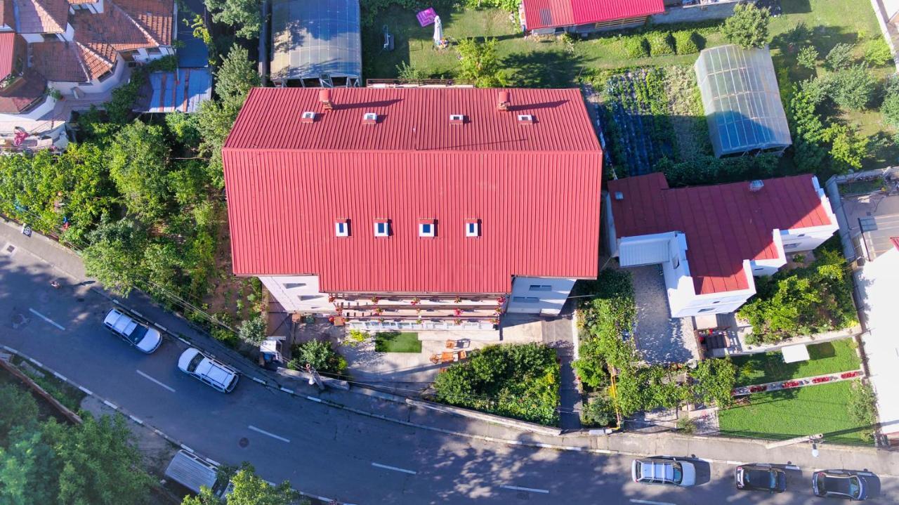 Vila Victoria Râmnicu Vâlcea Buitenkant foto